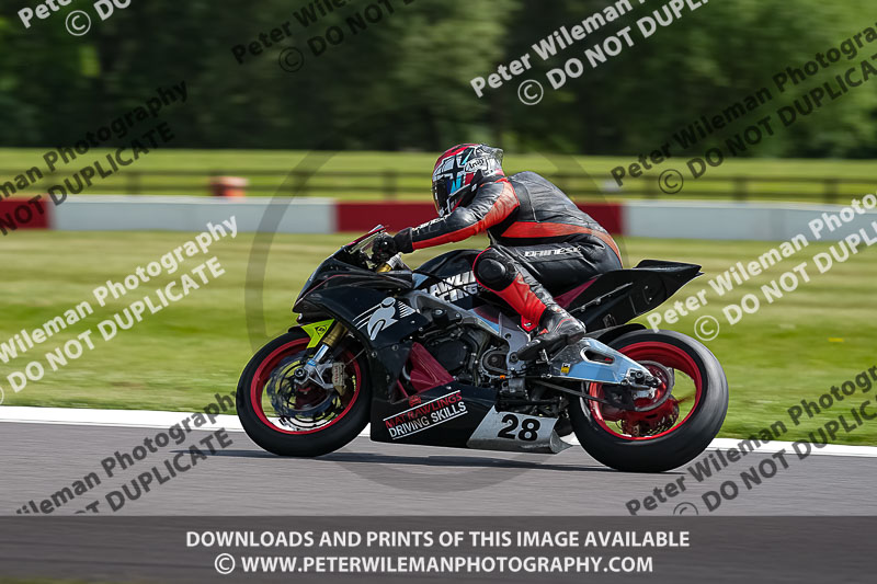 donington no limits trackday;donington park photographs;donington trackday photographs;no limits trackdays;peter wileman photography;trackday digital images;trackday photos
